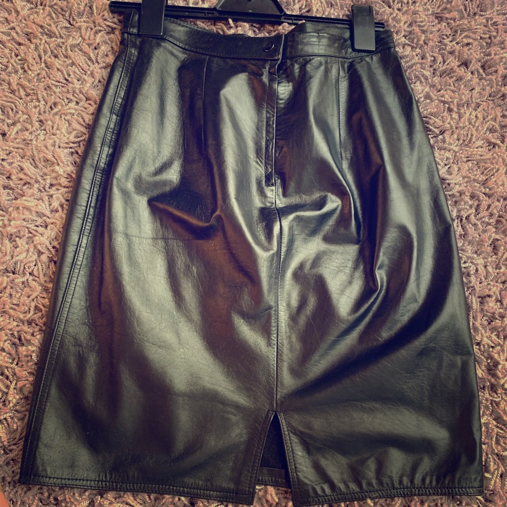 Women’s Black Leather Skirt